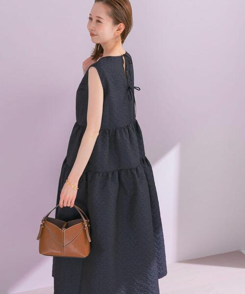 URBAN RESEARCH ROSSO WOMEN(アーバンリサーチ ロッソ)の「フラワージャガードフォルムワンピース(ワンピース・レディース・オレンジ/ネイビー・FREE)」の9枚目の写真