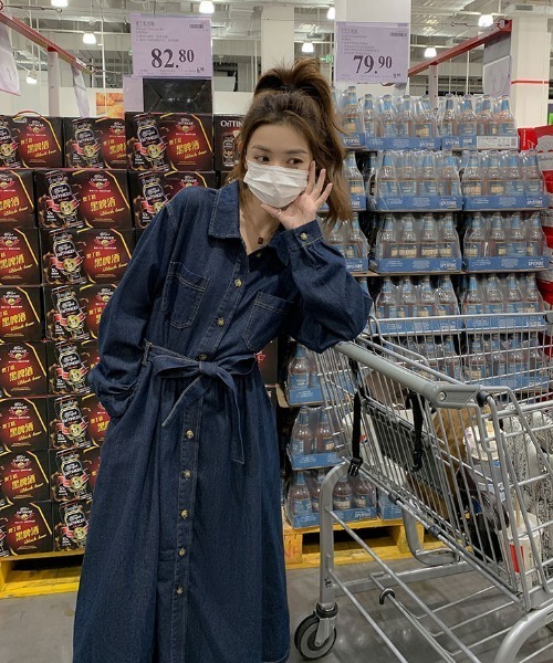 FAVORITO(ファヴォリート)の「デニムシャツワンピース(ワンピース・レディース・ブルー・M/L/XL)」の8枚目の写真