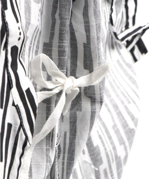 BRANSHES(ブランシェス)の「【キッズ】甚平(浴衣・キッズ・アイボリー/サックスブルー/ブラック/チャコールグレー・120/90/100/110)」の13枚目の写真