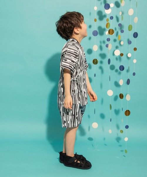 BRANSHES(ブランシェス)の「【キッズ】甚平(浴衣・キッズ・アイボリー/サックスブルー/ブラック/チャコールグレー・120/90/100/110)」の8枚目の写真