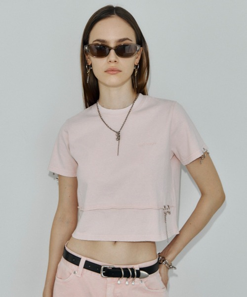 JOSE MOON(ジョゼムーン)の「LOGO CHARM T SHIRTS/ロゴチャームTシャツ(Tシャツ/カットソー・レディース・チャコールグレー/サックスブルー/ブラウン/ホワイト/ピンク・FREE)」の5枚目の写真