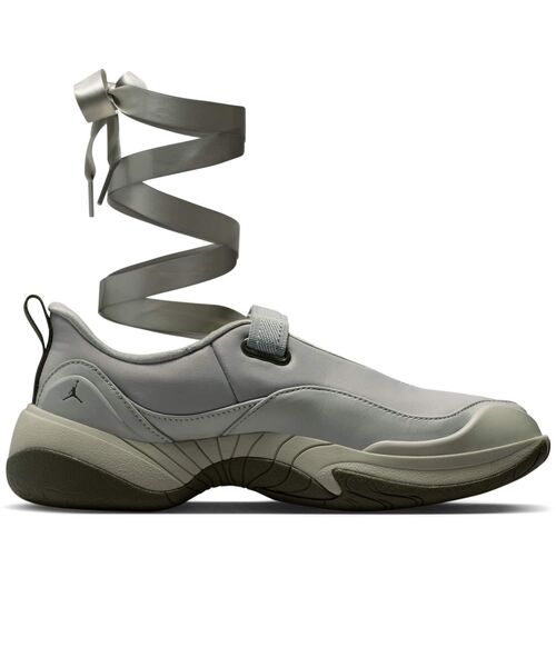 JORDAN BRAND(ジョーダンブランド)の「ジョーダン ポワント ウィメンズシューズ / Jordan Pointe Women's Shoes IV5281-304 Spruce Fog(バレエシューズ・レディース・ライトグリーン・24/23.5/23/22.5/22/26/25.5/25/24.5)」の13枚目の写真