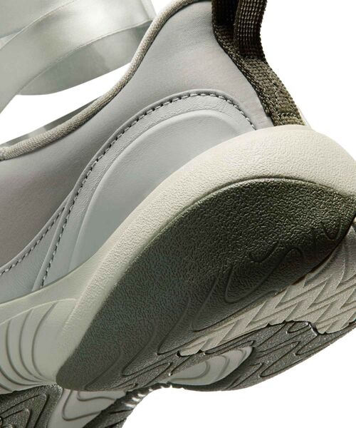 JORDAN BRAND(ジョーダンブランド)の「ジョーダン ポワント ウィメンズシューズ / Jordan Pointe Women's Shoes IV5281-304 Spruce Fog(バレエシューズ・レディース・ライトグリーン・24/23.5/23/22.5/22/26/25.5/25/24.5)」の18枚目の写真