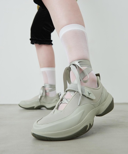 JORDAN BRAND(ジョーダンブランド)の「ジョーダン ポワント ウィメンズシューズ / Jordan Pointe Women's Shoes IV5281-304 Spruce Fog(バレエシューズ・レディース・ライトグリーン・24/23.5/23/22.5/22/26/25.5/25/24.5)」の3枚目の写真