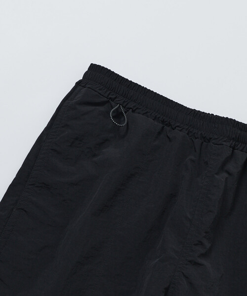 Firsthand(ファーストハンド)の「Firsthand/ファーストハンド ナイロン ショートレングス バギーショーツ(その他パンツ・メンズ・オリーブ/サックスブルー/ブルー/ブラック/チャコールグレー・LARGE/MEDIUM)」の7枚目の写真