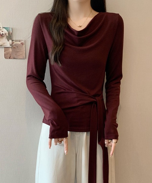 2ly2(トゥーリートゥー)の「ドレープネック リボンデザイン 長袖トップス / フェミニン ドレープカットソー(Tシャツ/カットソー・レディース・ボルドー/ホワイト/ブラック・FREE)」の12枚目の写真