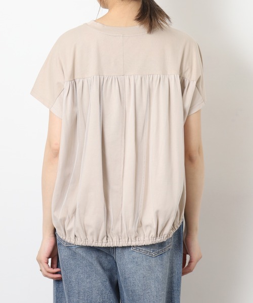 EGLANTINE(エグランティーヌ)の「EGLANTINE バックチュール発砲プリントドルマンカットソー 半袖(Tシャツ/カットソー・レディース・ベージュ・40)」の22枚目の写真