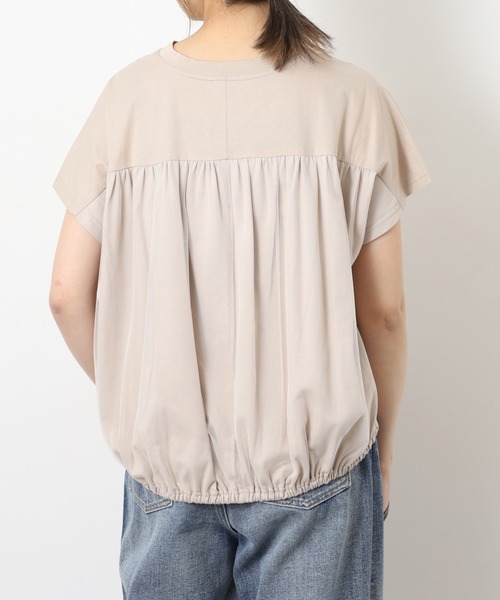 EGLANTINE(エグランティーヌ)の「EGLANTINE バックチュール発砲プリントドルマンカットソー 半袖(Tシャツ/カットソー・レディース・ベージュ・40)」の14枚目の写真
