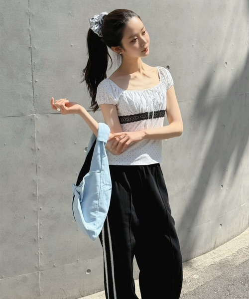 Jewelobe(ジュエローブ)の「配色ライン脇タックスエットワイドパンツ(スウェットパンツ・レディース・ブラック/グレー・FREE)」の18枚目の写真