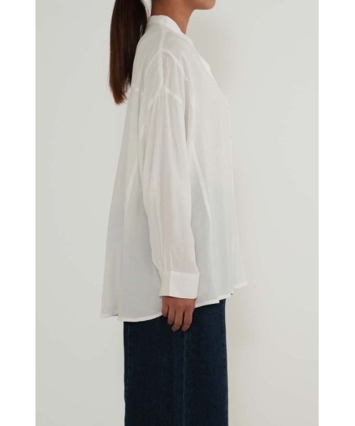 HEART MARKET(ハートマーケット)の「さらっと快適バンドカラー長袖シャツ(シャツ/ブラウス・レディース・ナチュラル/グリーン/ホワイト/チャコール・FREE)」の15枚目の写真