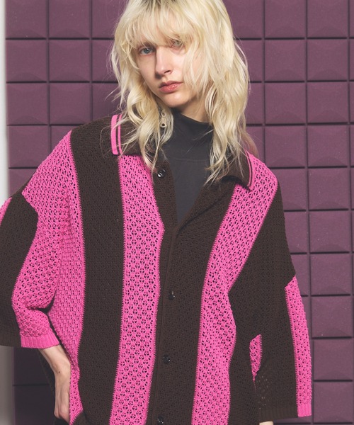 MAISON SPECIAL（メゾンスペシャル）の「《UNISEX》Random Stripe Mesh Jacquard Prime-Over Short Sleeve Knit Shirt/ランダムストライプメッシュジャガードプライムオーバーショートスリーブニットシャツ【MAISON SPECIAL/メゾンスペシャル】（シャツ/ブラウス・メンズ・ブラック/ピンク・0/1/2）」の3枚目の写真