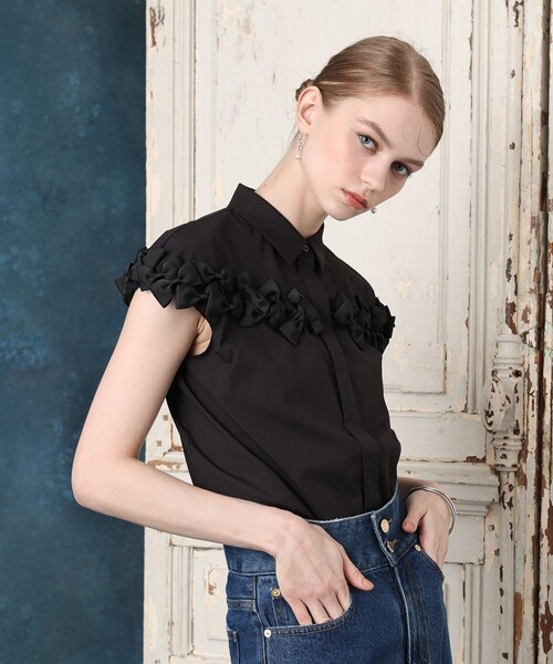 LOULOU WILLOUGHBY(ルルウィルビー)の「【LOULOU WILLOUGHBY】メニーリボンシャツ(シャツ/ブラウス・レディース・オフホワイト/ブラック・2)」の6枚目の写真