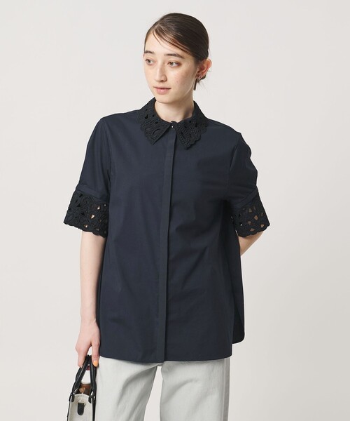 UNITED ARROWS（ユナイテッドアローズ）の「エンブロイダリー シャツ ブラウス 4WAY（シャツ/ブラウス・レディース・オフホワイト/ライトブルー/ネイビー・FREE）」の3枚目の写真