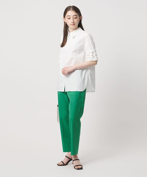 UNITED ARROWS（ユナイテッドアローズ）の「エンブロイダリー シャツ ブラウス 4WAY（シャツ/ブラウス・レディース・オフホワイト/ライトブルー/ネイビー・FREE）」の7枚目の写真