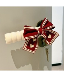 Bling Leads（ブリングリーズ）の「【Bls】【ZA】【Bling Leads】クラシックリボン ドアノブカバー（インテリア雑貨）」