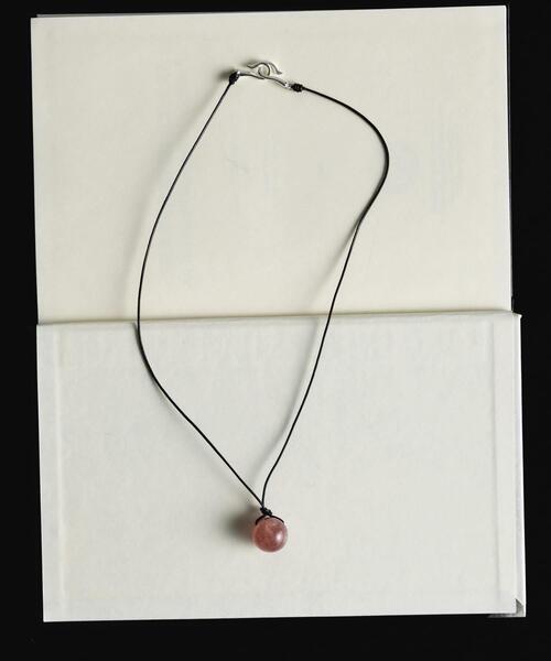 SMELLY(スメリー)の「SMELLY so’ strawberryquartz necklace(ネックレス・レディース・シルバー系その他・-)」の19枚目の写真