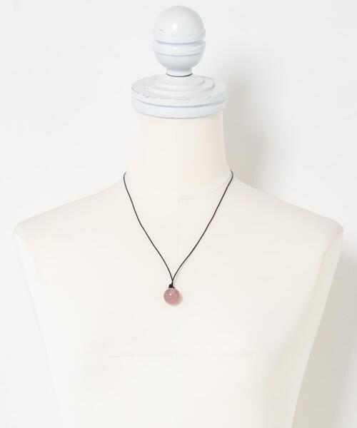 SMELLY(スメリー)の「SMELLY so’ strawberryquartz necklace(ネックレス・レディース・シルバー系その他・-)」の5枚目の写真