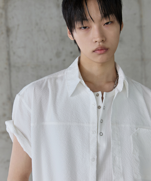 P.IN.O（ピインオ）の「シアーテクスチャーハーフシャツ - ホワイト（シャツ/ブラウス・メンズ・その他・MEDIUM/LARGE/X-LARGE）」の3枚目の写真