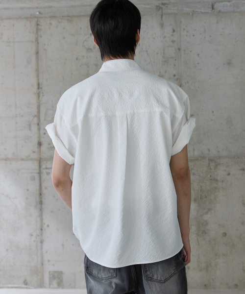 P.IN.O（ピインオ）の「シアーテクスチャーハーフシャツ - ホワイト（シャツ/ブラウス・メンズ・その他・MEDIUM/LARGE/X-LARGE）」の4枚目の写真