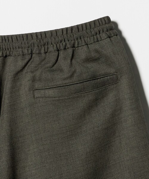 A DAY IN THE LIFE UNITED ARROWS(アデイインザライフユナイテッドアローズ)の「リネンライク スラブツイル イージーショーツ-吸水速乾-<A DAY IN THE LIFE>(その他パンツ・メンズ・ナチュラル/オリーブ/ダークグレー/ライトブルー・L/S/M)」の15枚目の写真