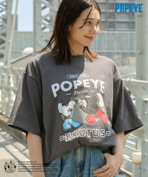 POPEYE(ポパイ)の「【HECT】POPEYE College Logo S/S Tee / POPEYE別注 アソート カレッジロゴ オーバーサイズ半袖Tシャツ(Tシャツ/カットソー・メンズ・ホワイト系/杢グレー/チャコール/オフホワイト/ダークネイビー・S/L/M)」の4枚目の写真