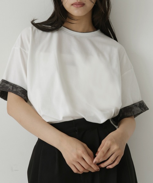 hellam(へラム)の「ベロアスリーブロールアップTシャツ(Tシャツ/カットソー・レディース・ホワイト/ブラック/ブラウン・FREE)」の13枚目の写真