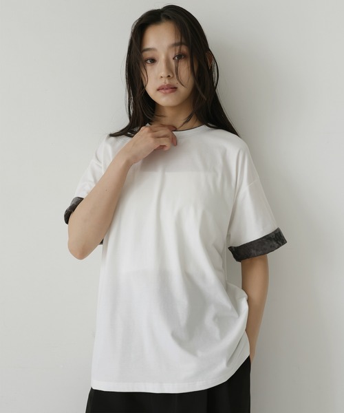 hellam(へラム)の「ベロアスリーブロールアップTシャツ(Tシャツ/カットソー・レディース・ホワイト/ブラック/ブラウン・FREE)」の16枚目の写真