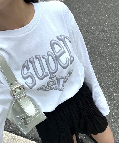 tunee(チュニー)の「メタリック加工プリントロンT/長袖Tシャツ(hsyd)(Tシャツ/カットソー・レディース・ホワイト・LARGE)」の6枚目の写真