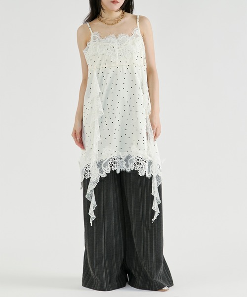 Ezick(エジック)の「satin lace cami tunic/サテンレースキャミチュニック(キャミソール・レディース・アイボリー/ブラック・FREE)」の14枚目の写真