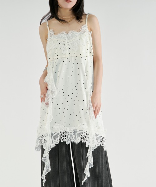 Ezick(エジック)の「satin lace cami tunic/サテンレースキャミチュニック(キャミソール・レディース・アイボリー/ブラック・FREE)」の10枚目の写真