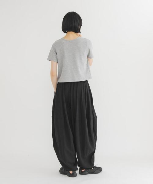 KBF(ケイビーエフ)の「WIDEレッグシアーイージーパンツ(その他パンツ・レディース・グリーン系その他/ブラック/アイボリー・ONE)」の18枚目の写真