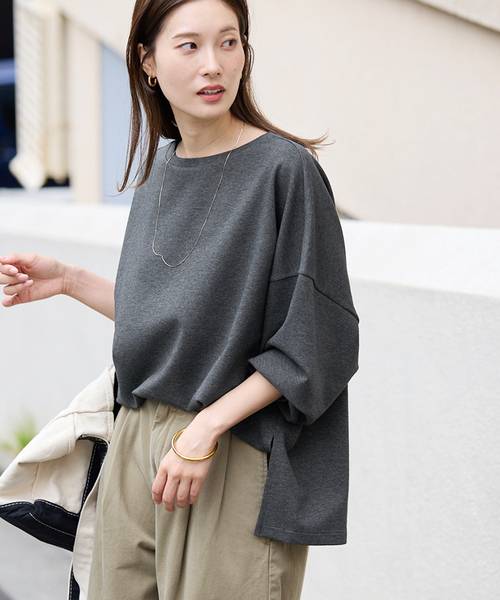 FRAMeWORK(フレームワーク)の「ライトダンボールポンチョプルオーバー(Tシャツ/カットソー・レディース・ブラウン/ホワイト系その他/ブラック/チャコールグレー・FREE)」の3枚目の写真