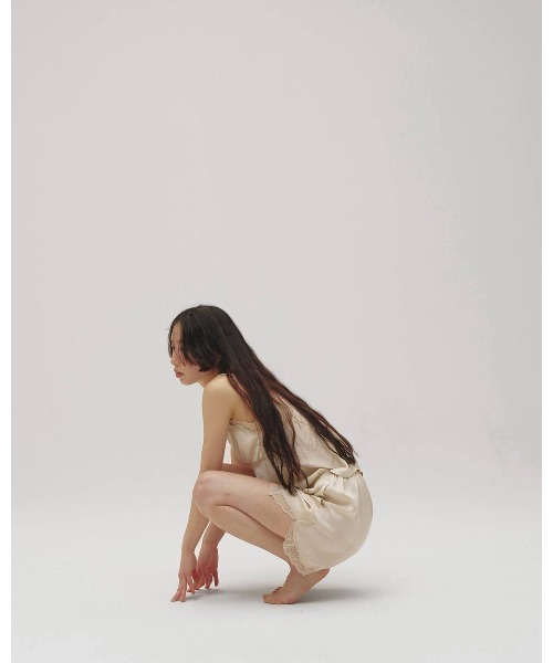 TODAYFUL（トゥデイフル）の「Satin Lace Camisole 12610431（キャミソール・レディース・ブラック/グリーン/オフホワイト・FREE）」の6枚目の写真