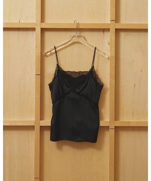 TODAYFUL（トゥデイフル）の「Satin Lace Camisole 12610431（キャミソール・レディース・ブラック/グリーン/オフホワイト・FREE）」の17枚目の写真
