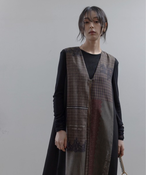 Eimee Law(エイミーロウ)の「デニムONチェックプリント フロントタックワンピース(ワンピース・レディース・ブラウン/ブルー・FREE)」の15枚目の写真