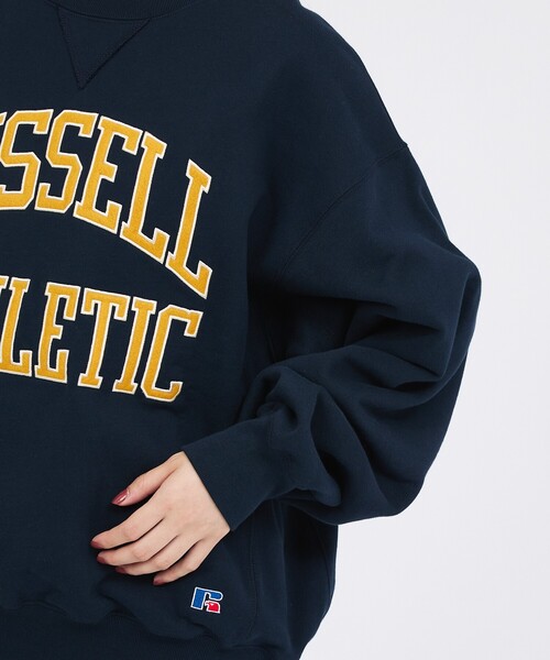 Russell Athletic（ラッセルアスレティック）の「【RUSSELL ATHLETIC / ラッセル アスレチック】PRO COTTON LOGO SWEAT / ロゴ スウェット / ユニセックス（スウェット・メンズ・ブラウン/ネイビー・XL/L/M）」の11枚目の写真