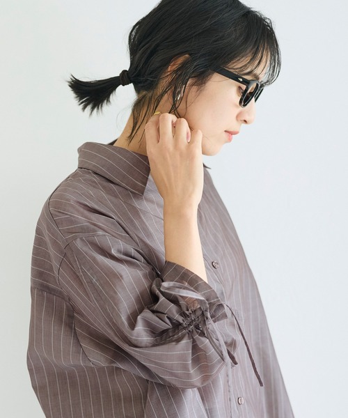 coca(coca)(コカ)の「シアー袖シャーリングシャツ(シャツ/ブラウス・レディース・ホワイト/ブラウン・L/M/S)」の14枚目の写真