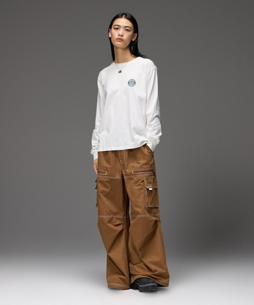 X-girl（エックスガール）の「ROUNDEL LOGO L/S TEE（Tシャツ/カットソー・レディース・ホワイト/ブラック・S/M/L）」の7枚目の写真