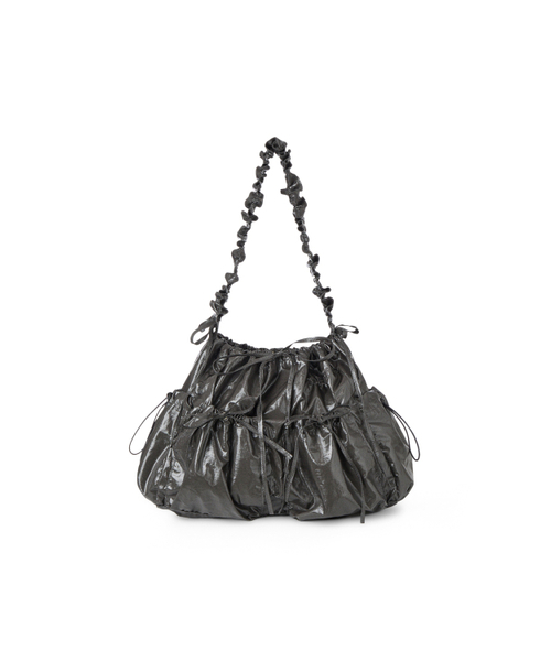 DEINET(ダイニット)の「DEINET COATING SHIRRING BAG IN CHARCOAL(ショルダーバッグ・レディース・その他・FREE)」の2枚目の写真