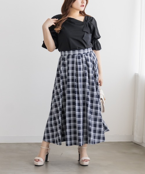 CLETTE(クレット)の「チェックビスチェ&タックスカートセット(ワンピース・レディース・ネイビー/ブラック・LL/4L/3L)」の14枚目の写真