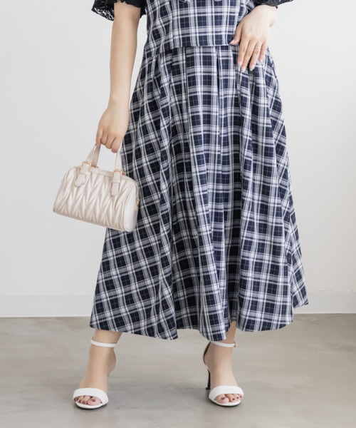 CLETTE(クレット)の「チェックビスチェ&タックスカートセット(ワンピース・レディース・ネイビー/ブラック・LL/4L/3L)」の13枚目の写真