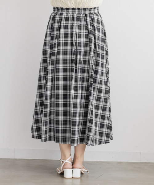 CLETTE(クレット)の「チェックビスチェ&タックスカートセット(ワンピース・レディース・ネイビー/ブラック・LL/4L/3L)」の11枚目の写真