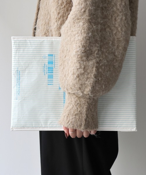 HIGHTIDE(ハイタイド)の「ANAheim アナハイム Laptop Sleeve Stripes 13inch ラップトップスリーブストライプス 13インチ PCケース(PC・タブレットケース・レディース・ブルー/レッド・FREE)」の4枚目の写真