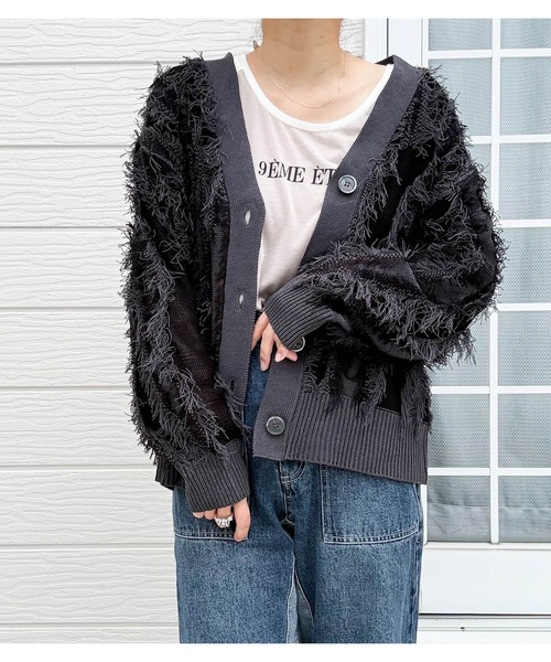 Q(キュー)の「リネンライクフリンジカーデ 秋冬 軽アウター(カーディガン/ボレロ・レディース・ベージュ/チャコールグレー・MEDIUM)」の9枚目の写真