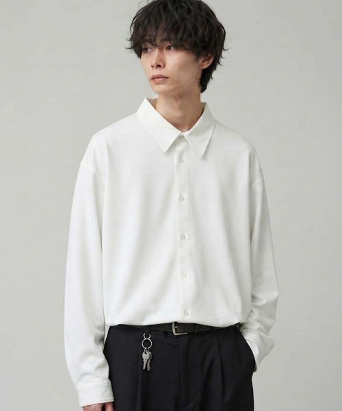 Universal Style Wear(ユニバーサルスタイルウェア)の「マルチファンクション長袖シャツ(シャツ/ブラウス・メンズ・チャコールグレー/ベージュ/オフホワイト/ブラック/カーキ・L/XL/M)」の7枚目の写真