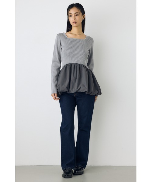 AZUL by moussy（アズールバイマウジー）の「バルーンドッキングニットトップス 秋服　冬服　春服　異素材ドッキング　ペプラムトップス　デザイントップス　細ボーダー　体系カバー（ニット/セーター・レディース・杢グレー/ブラック系その他/ブラック・FREE）」の4枚目の写真