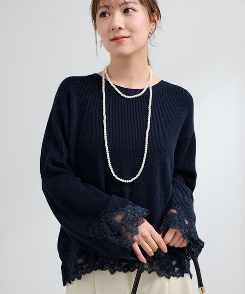 COHINA（コヒナ）の「レースエンブロイダリーニットトップス 【低身長・小柄女性】（ニット/セーター・レディース・オフホワイト/ピンク/ネイビー・ONE SIZE）」の2枚目の写真