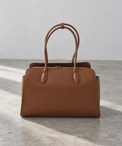 &MyuQ(アンドミューク)の「【&MyuQ/アンドミューク】Nyx bag(フェイクレザートートバッグ)(トートバッグ・レディース・ブラウン/キャメル・フリー)」の1枚目の写真