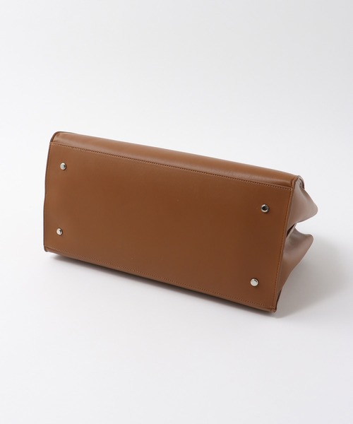 &MyuQ(アンドミューク)の「【&MyuQ/アンドミューク】Nyx bag(フェイクレザートートバッグ)(トートバッグ・レディース・ブラウン/キャメル・フリー)」の9枚目の写真