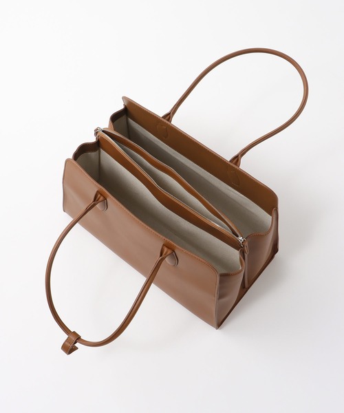 &MyuQ(アンドミューク)の「【&MyuQ/アンドミューク】Nyx bag(フェイクレザートートバッグ)(トートバッグ・レディース・ブラウン/キャメル・フリー)」の10枚目の写真